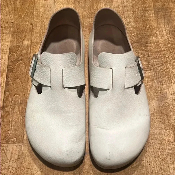 Birkenstock White Leather Clogs - Picture 1 of 7